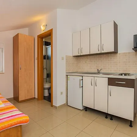 Sandra Apartment Mandre