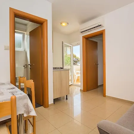 Apartment Sandra Mandre